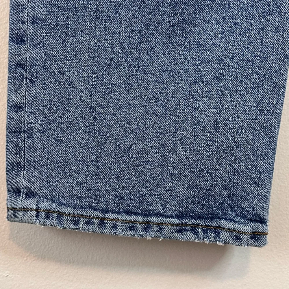AGOLDE Riley High Rise Crop Distressed Jeans Size 32 - Picture 11 of 15